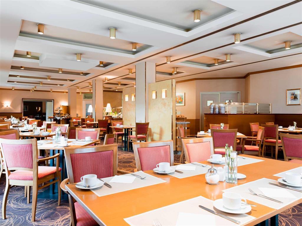 Dorint Hotel Wuerzburg Bagian luar foto