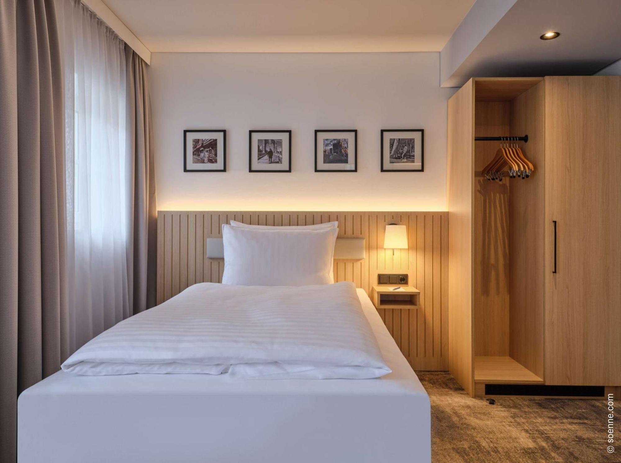 Dorint Hotel Wuerzburg Bagian luar foto