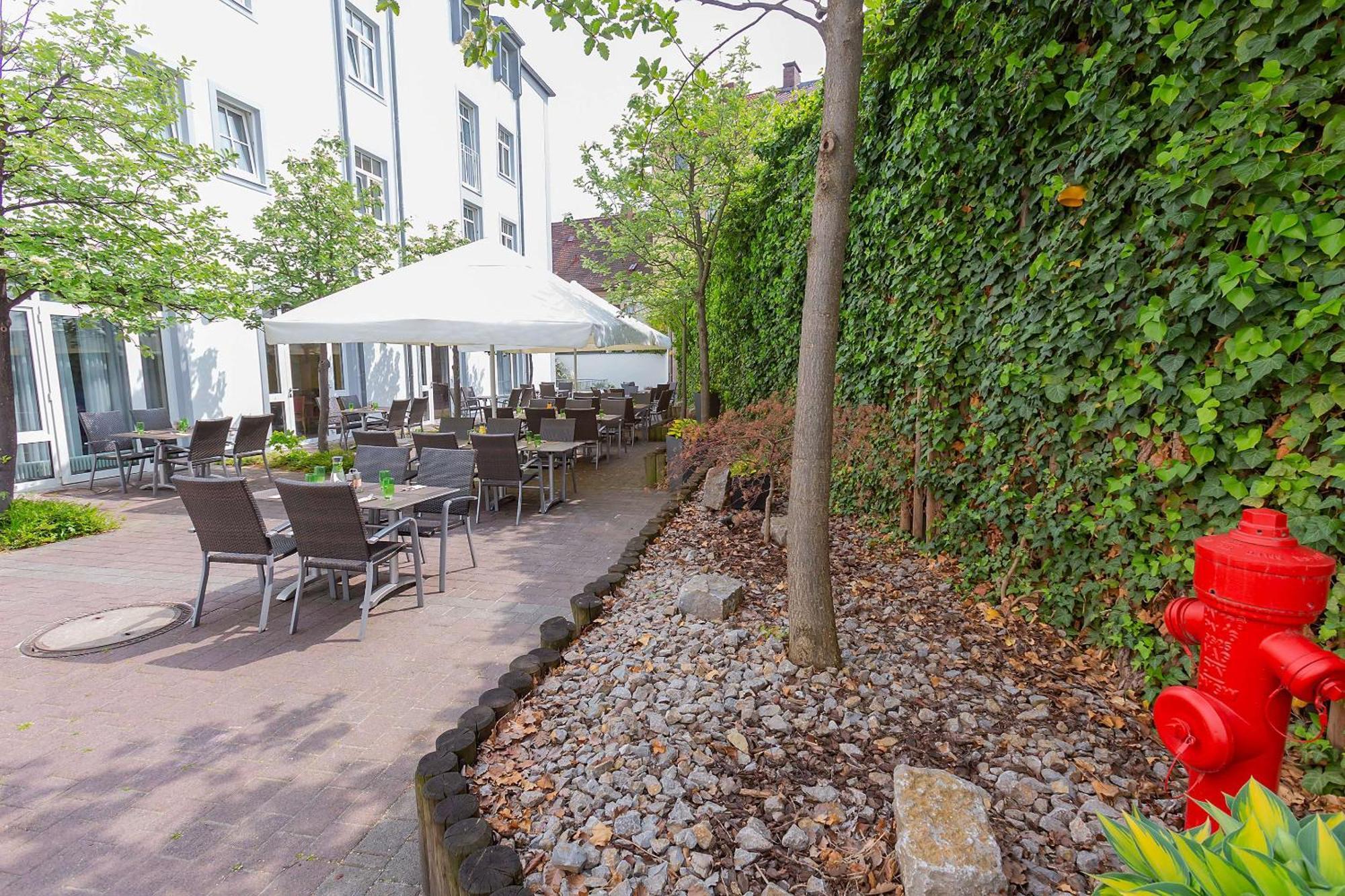 Dorint Hotel Wuerzburg Bagian luar foto