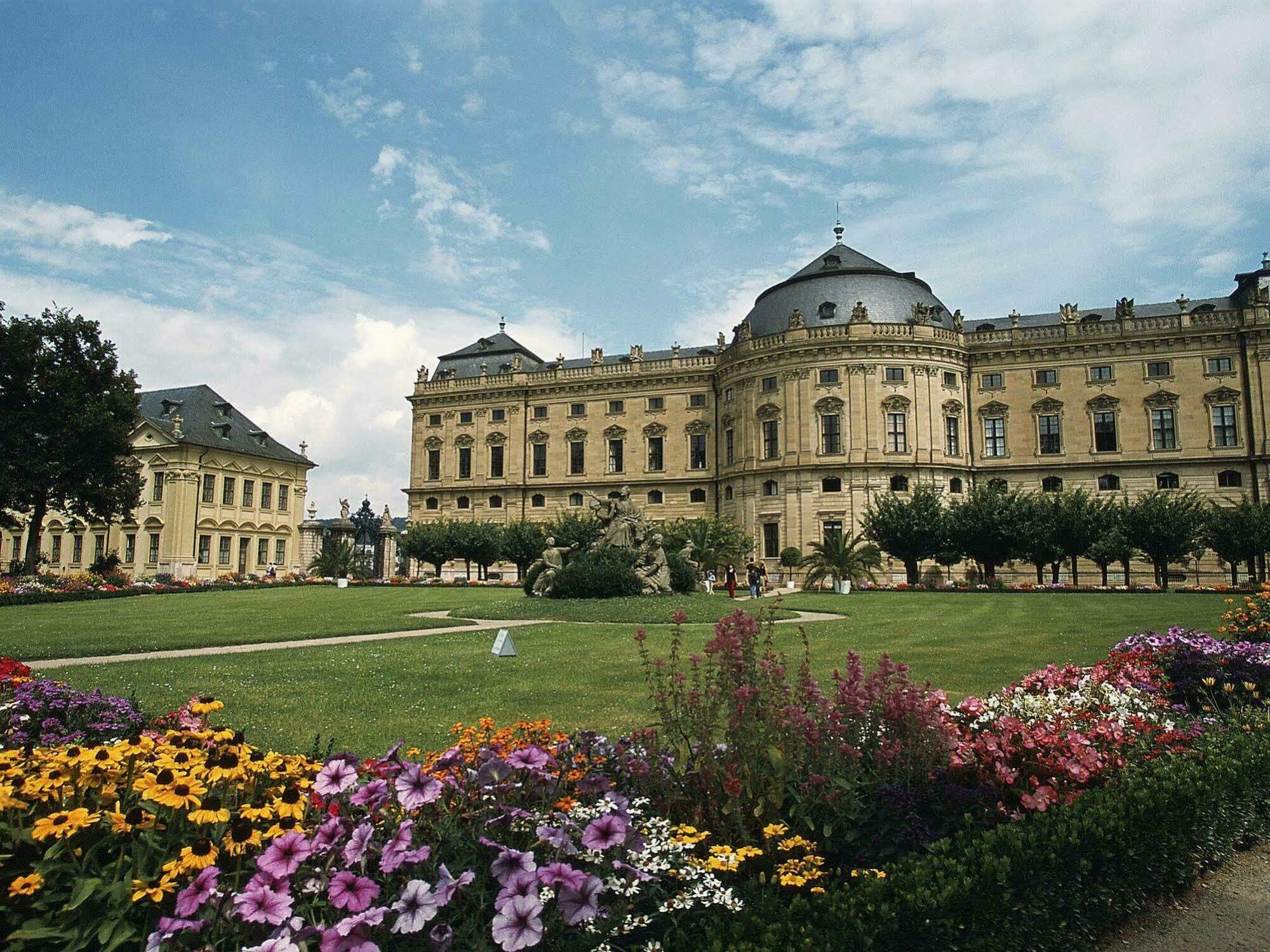 Dorint Hotel Wuerzburg Bagian luar foto